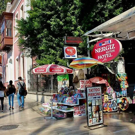 מלון Nergiz Boutique אנטליה